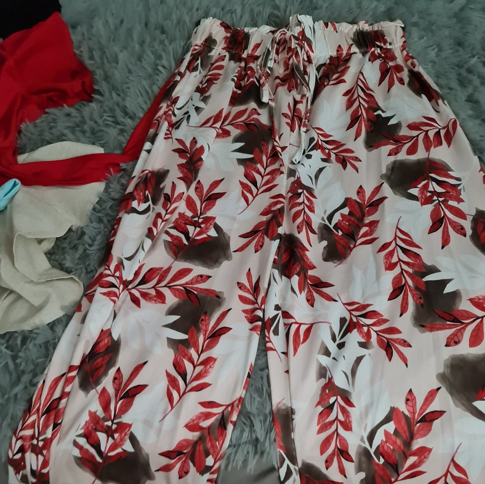 2 Piece Sets - image 6